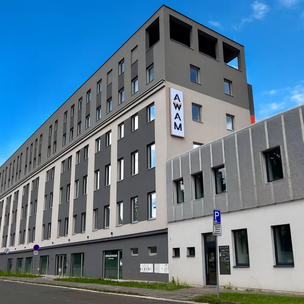 Budova hotelu AWAM v Hradci Králové